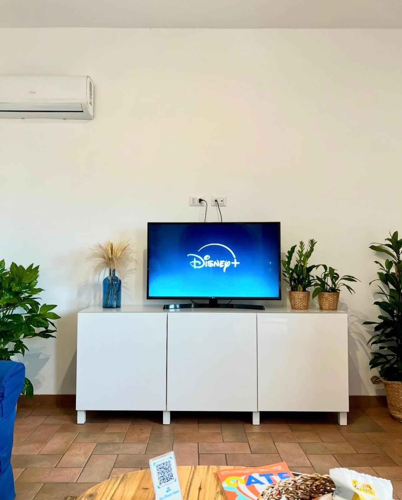 菲乌米奇诺Sea Breeze House公寓 外观 照片